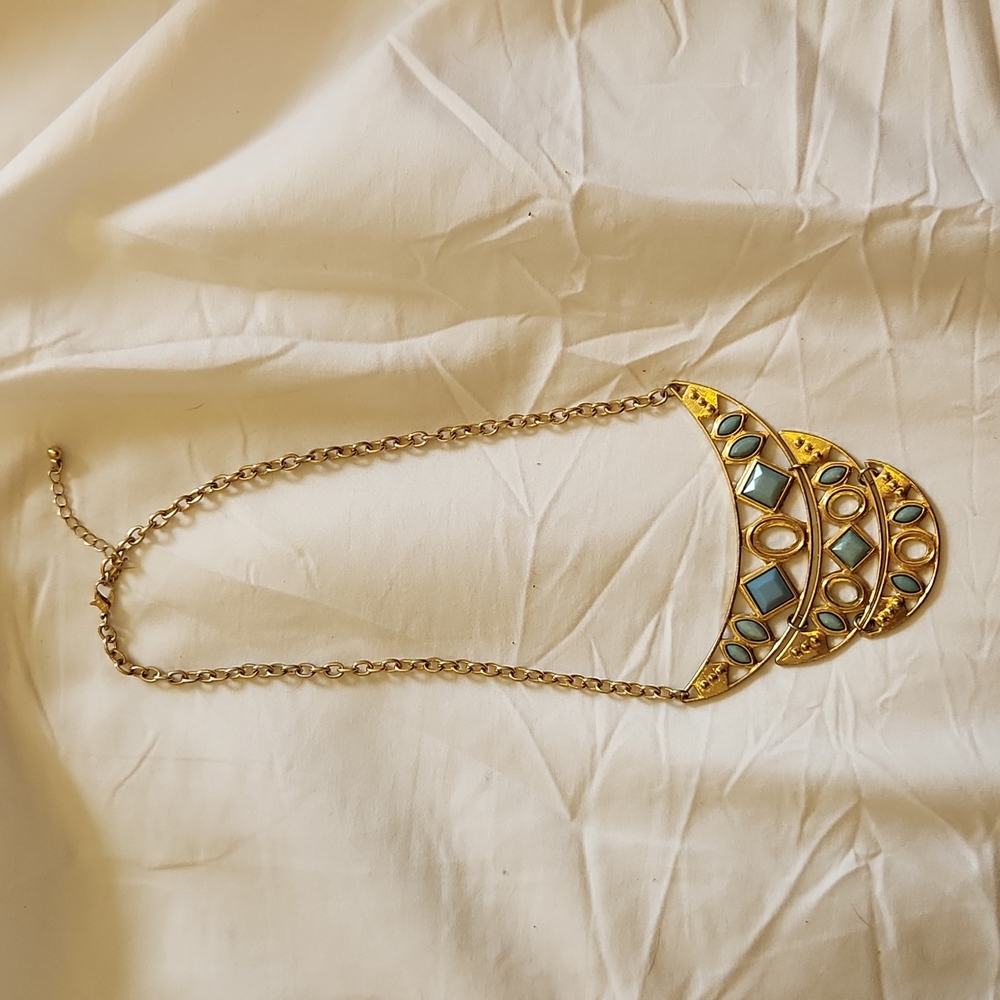 Gold collar necklace